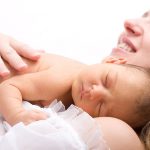 17 kinh nghiệm chăm sóc trẻ sơ sinh cho lần đầu làm mẹ